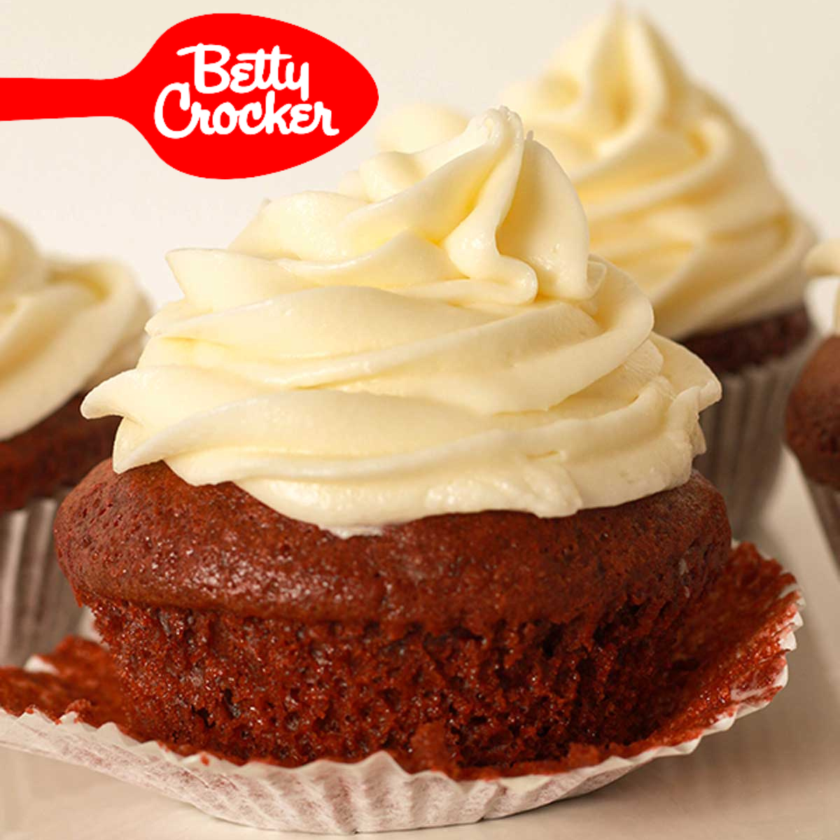 Betty Crocker Cream Cheese Style Icing - Frosting, Glassa per torte al formaggio 400 g