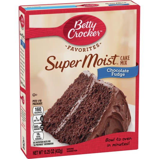 Betty Crocker Super Moist Chocolate cake mix, preparado para pastel de chocolate amargo